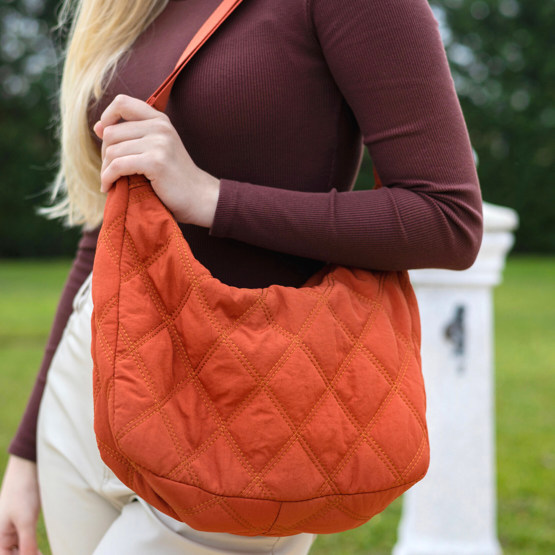 Sac bandoulière matelassé en nylon à motif losange
