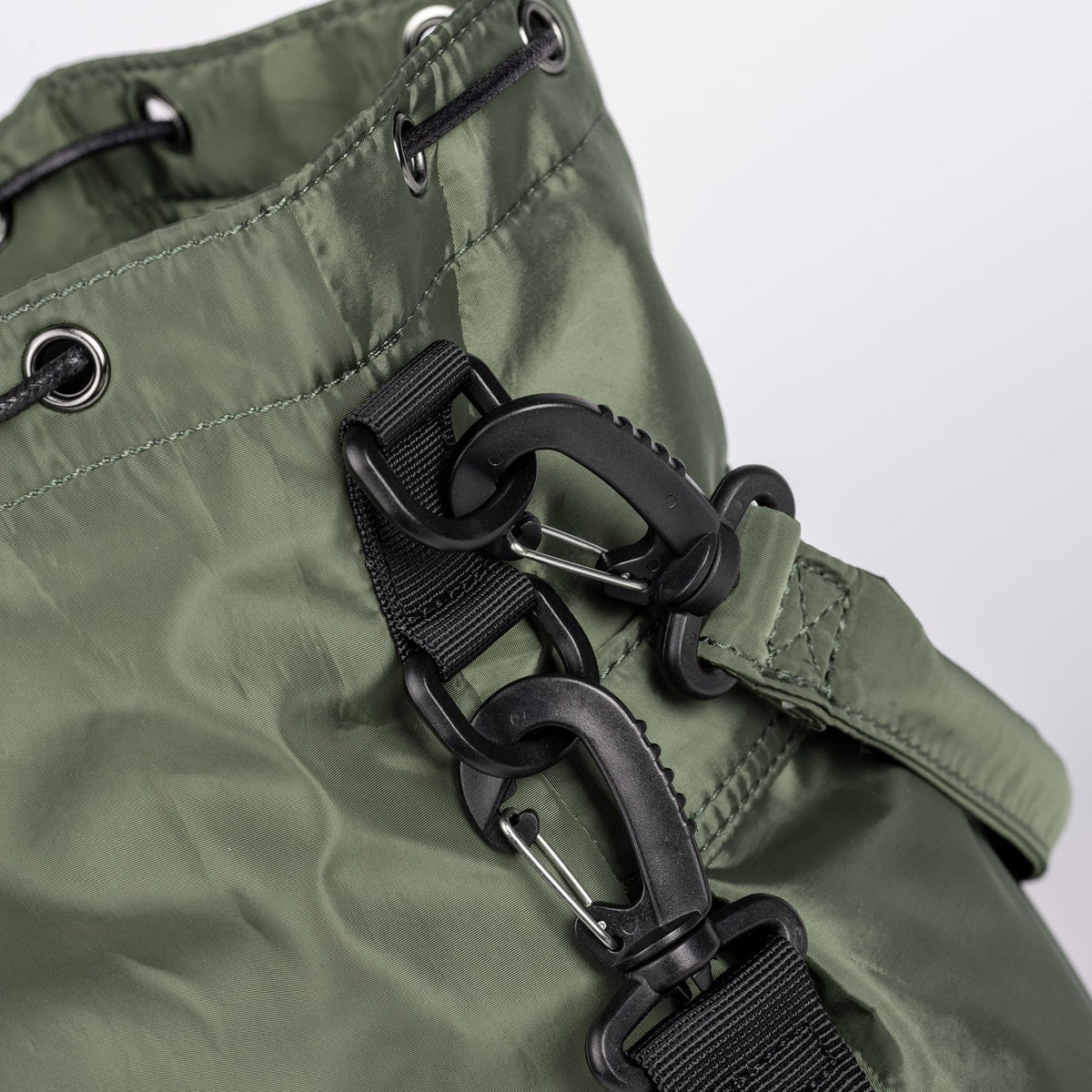 Sac seau bandoulière en nylon à cordon
