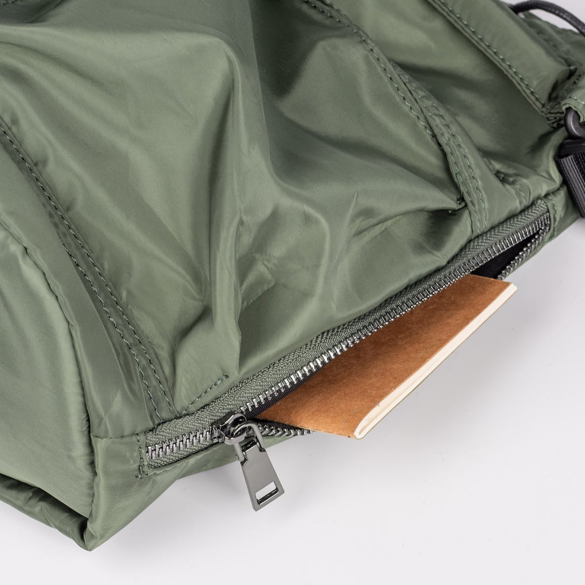 Sac seau bandoulière en nylon à cordon