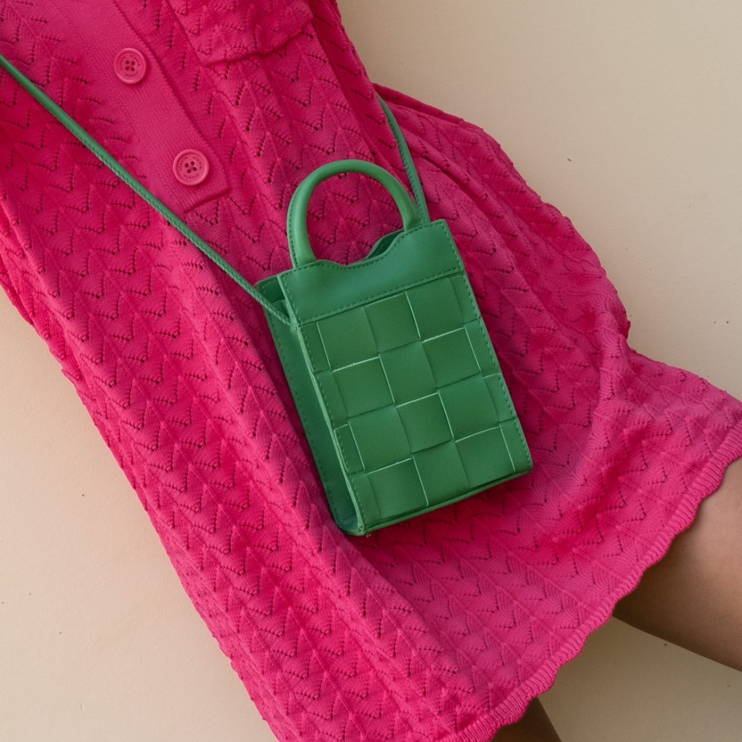 Mini sac à main tressé en simili cuir