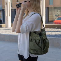 Sac seau bandoulière en nylon à cordon