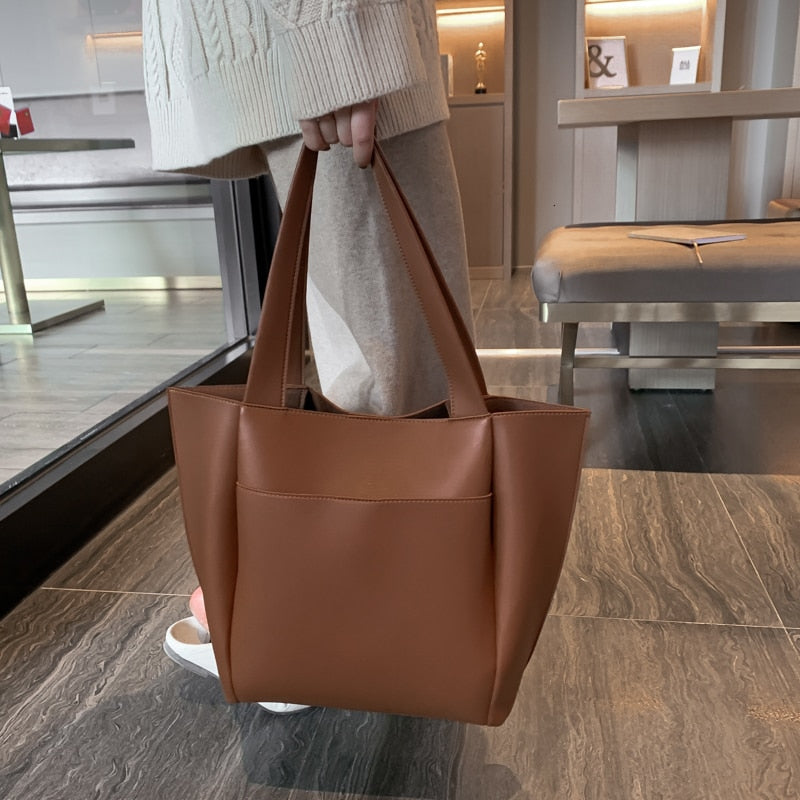 Sac cabas trapèze en simili cuir à anses