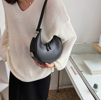 Sac demi-lune en simili cuir à bandoulière réglable