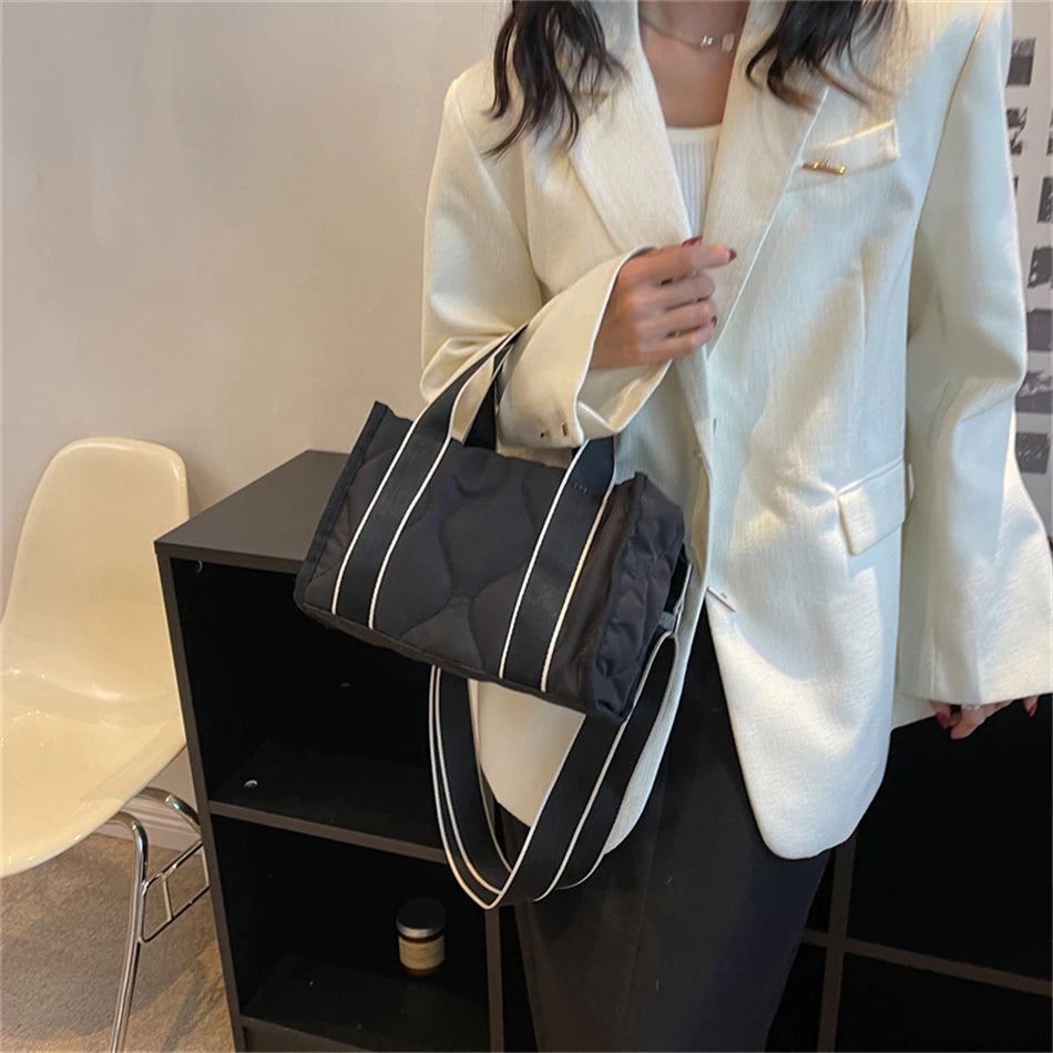 Petit sac bandoulière matelassé en coton et nylon