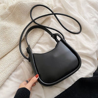 Petit sac bandoulière minimaliste en simili cuir