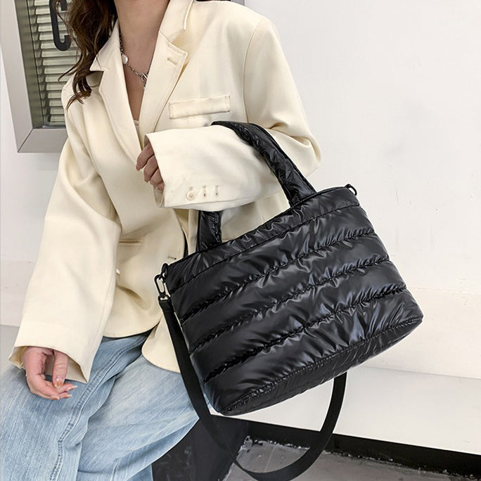 Sac cabas zippé en nylon à bandoulière amovible
