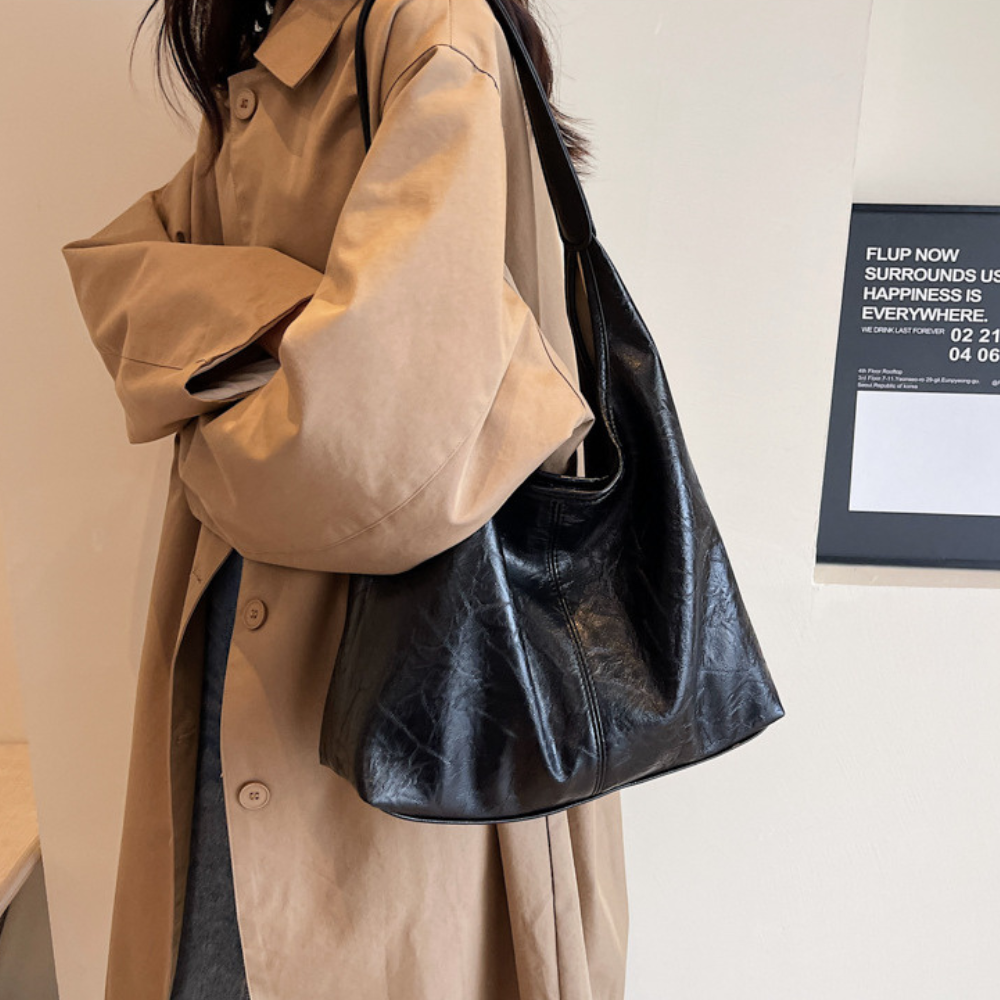 Sac hobo en simili cuir lisse avec pochette