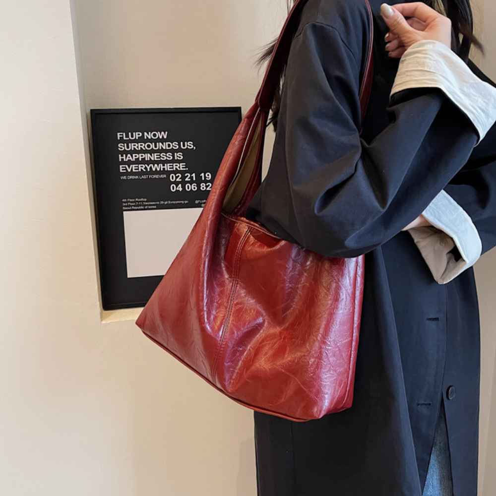Sac hobo en simili cuir lisse avec pochette