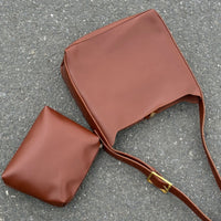Sac à main épaule en simili cuir lisse avec pochette