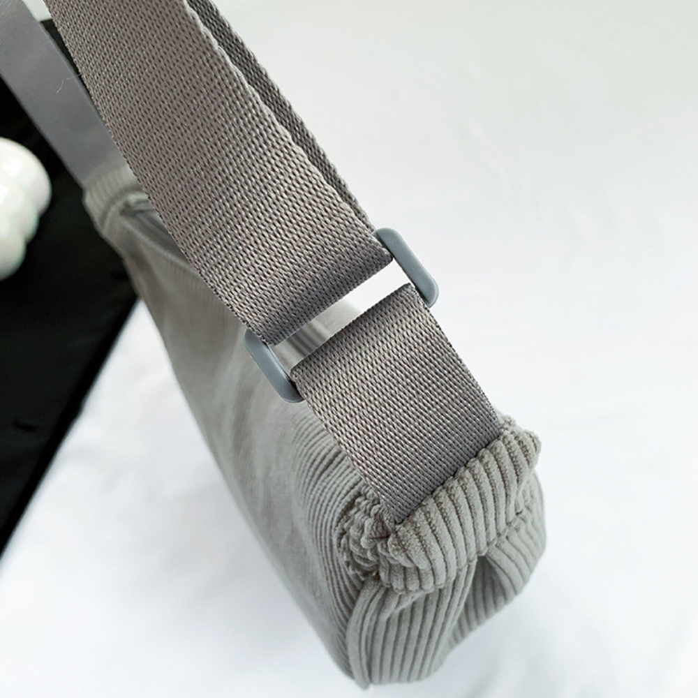 Sac banane bandoulière en velours côtelé