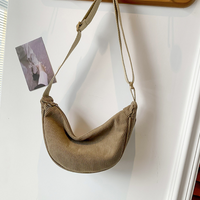 Sac banane bandoulière en velours côtelé