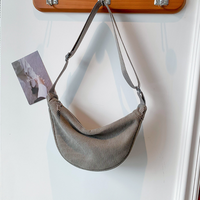 Sac banane bandoulière en velours côtelé