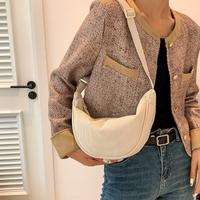 Sac banane bandoulière en velours côtelé