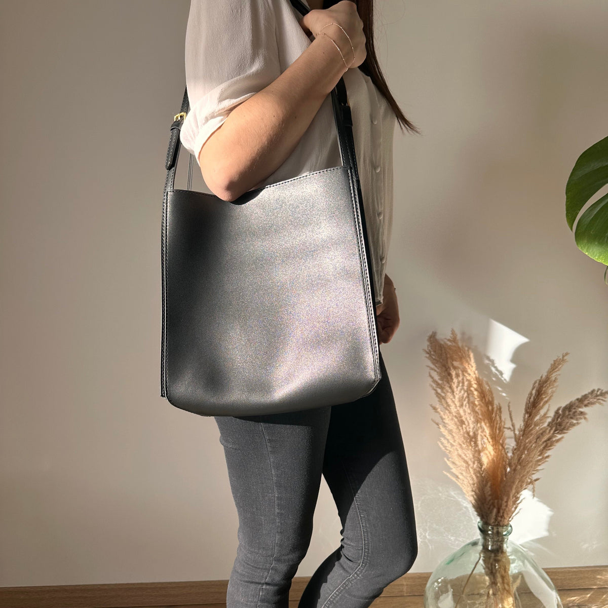 Sac cabas carré en simili cuir à anses réglables
