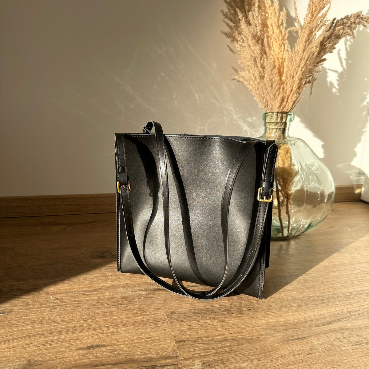 Sac cabas carré en simili cuir à anses réglables