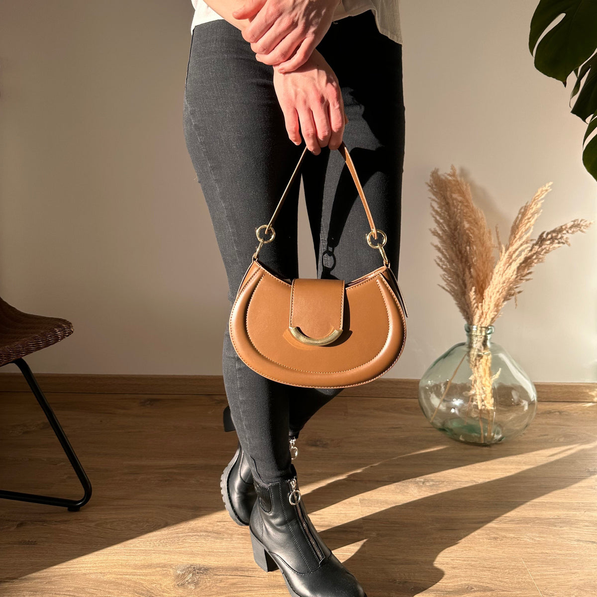 Petit sac bandoulière en simili cuir avec anse courte