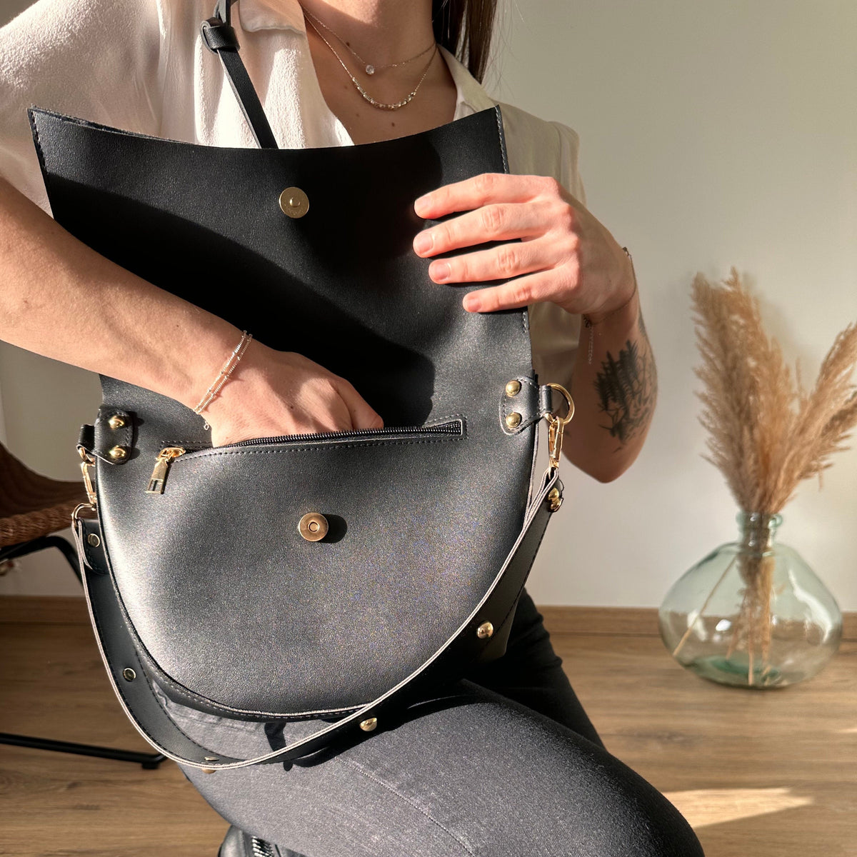 Sac bandoulière vintage en simili cuir avec pompon