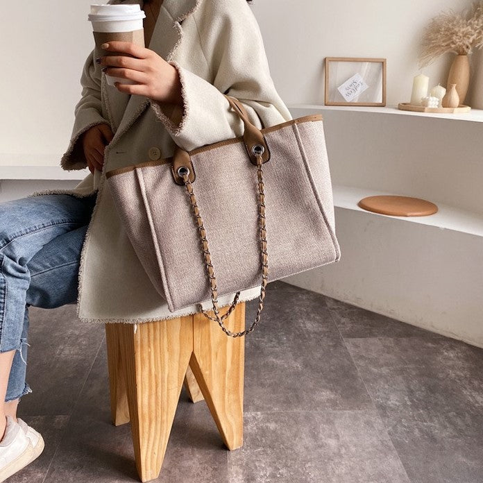 Sac cabas vintage en toile à bandoulière chaîne