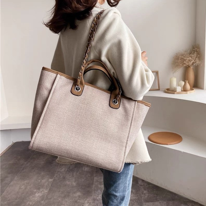 Sac cabas vintage en toile à bandoulière chaîne