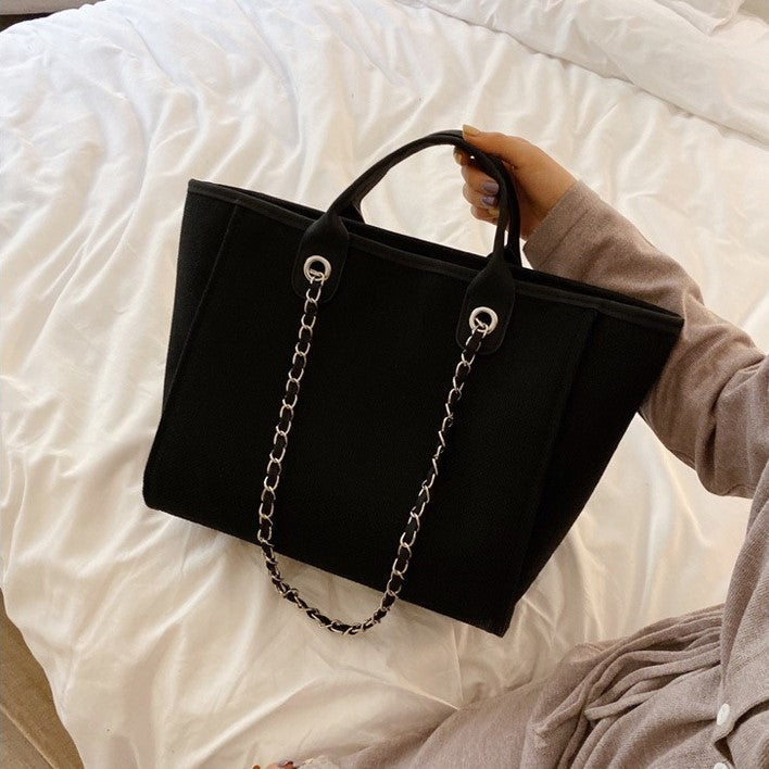Sac cabas vintage en toile à bandoulière chaîne