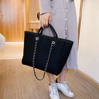 Sac cabas vintage en toile à bandoulière chaîne