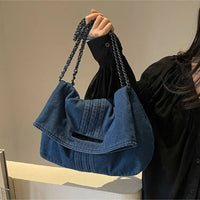 Grand sac à main en jean recyclé à anses chaîne