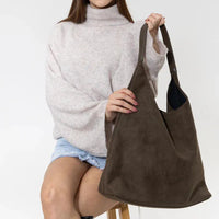 Sac hobo en suédine pour ordinateur 13 pouces