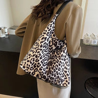 Sac hobo en suédine pour ordinateur 13 pouces