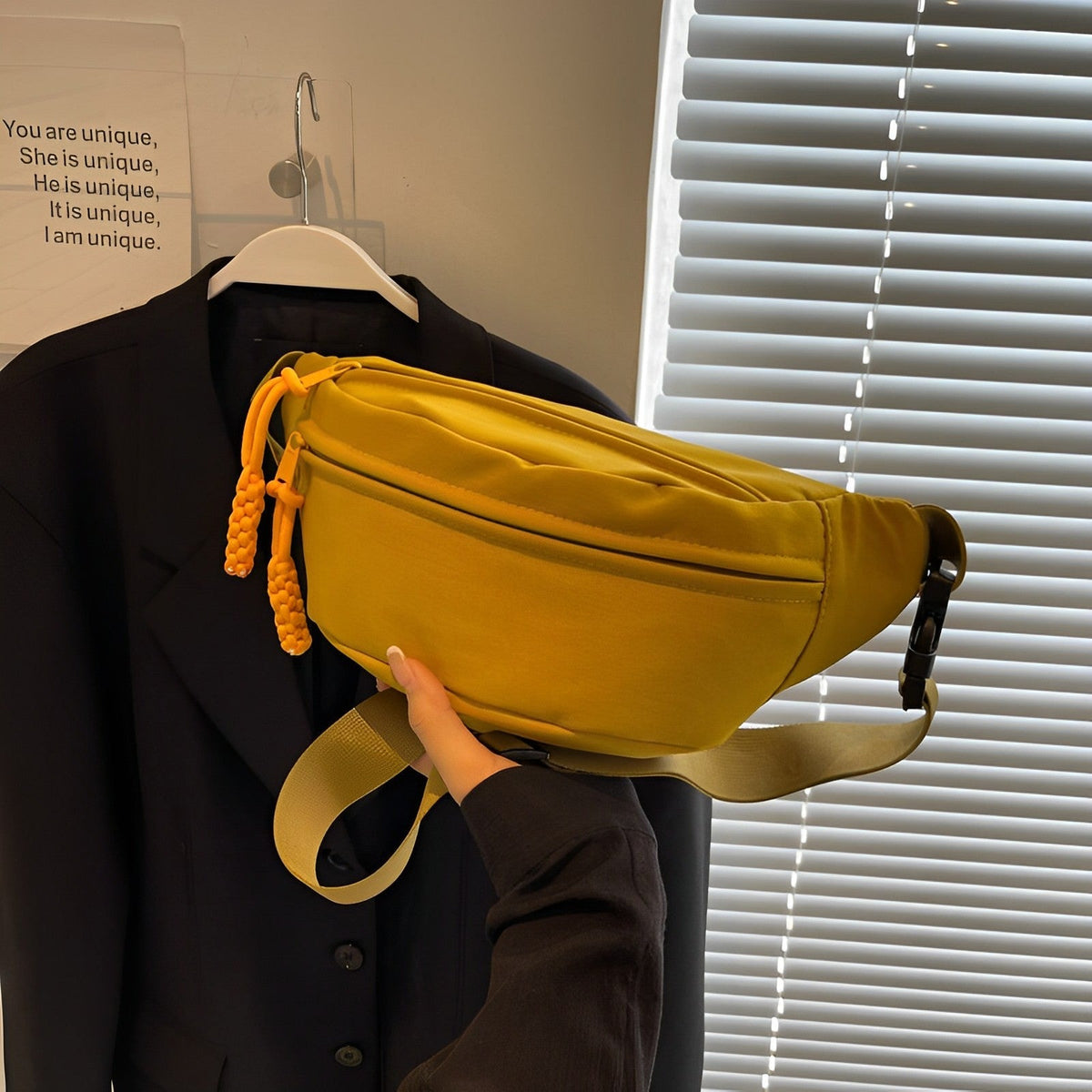 Sac banane bandoulière en nylon à sangle large