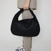 Sac hobo tressé en simili cuir à fermeture zippée