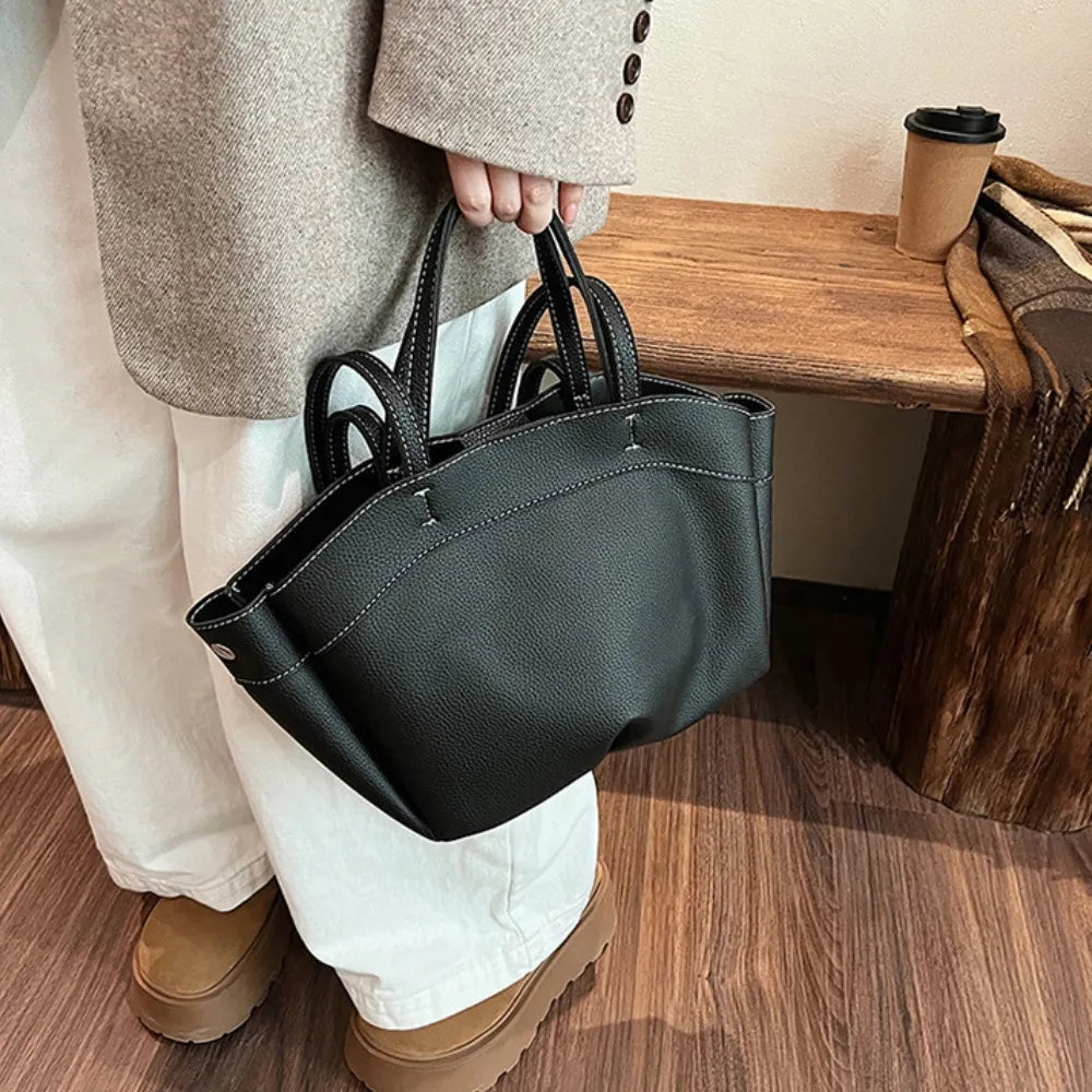Sac cabas en simili cuir grainé avec pochette amovible