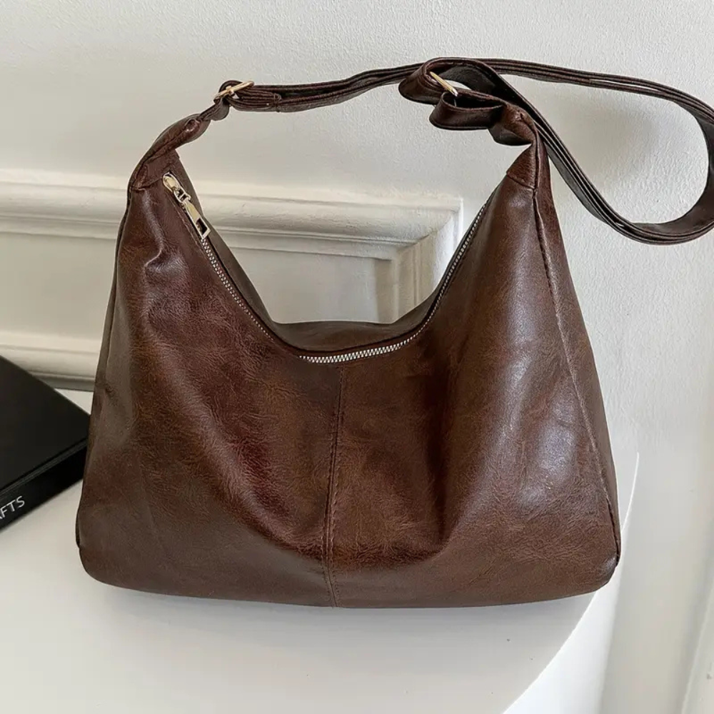 Sac hobo en simili cuir froissé