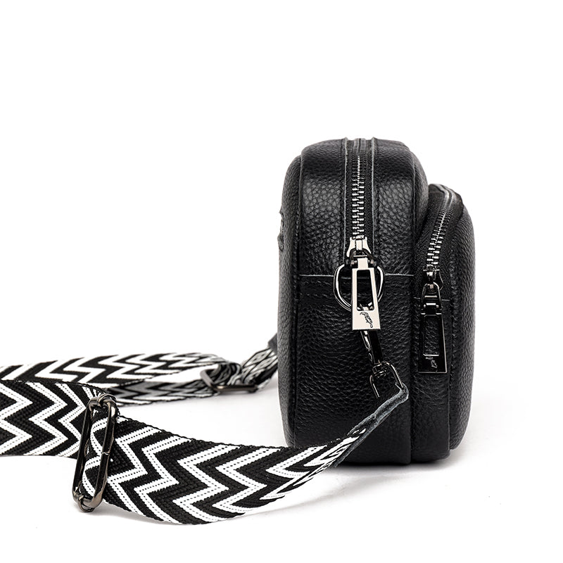 Petit sac bandoulière en simili cuir à sangle brodée