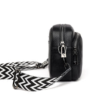 Petit sac bandoulière en simili cuir à sangle brodée