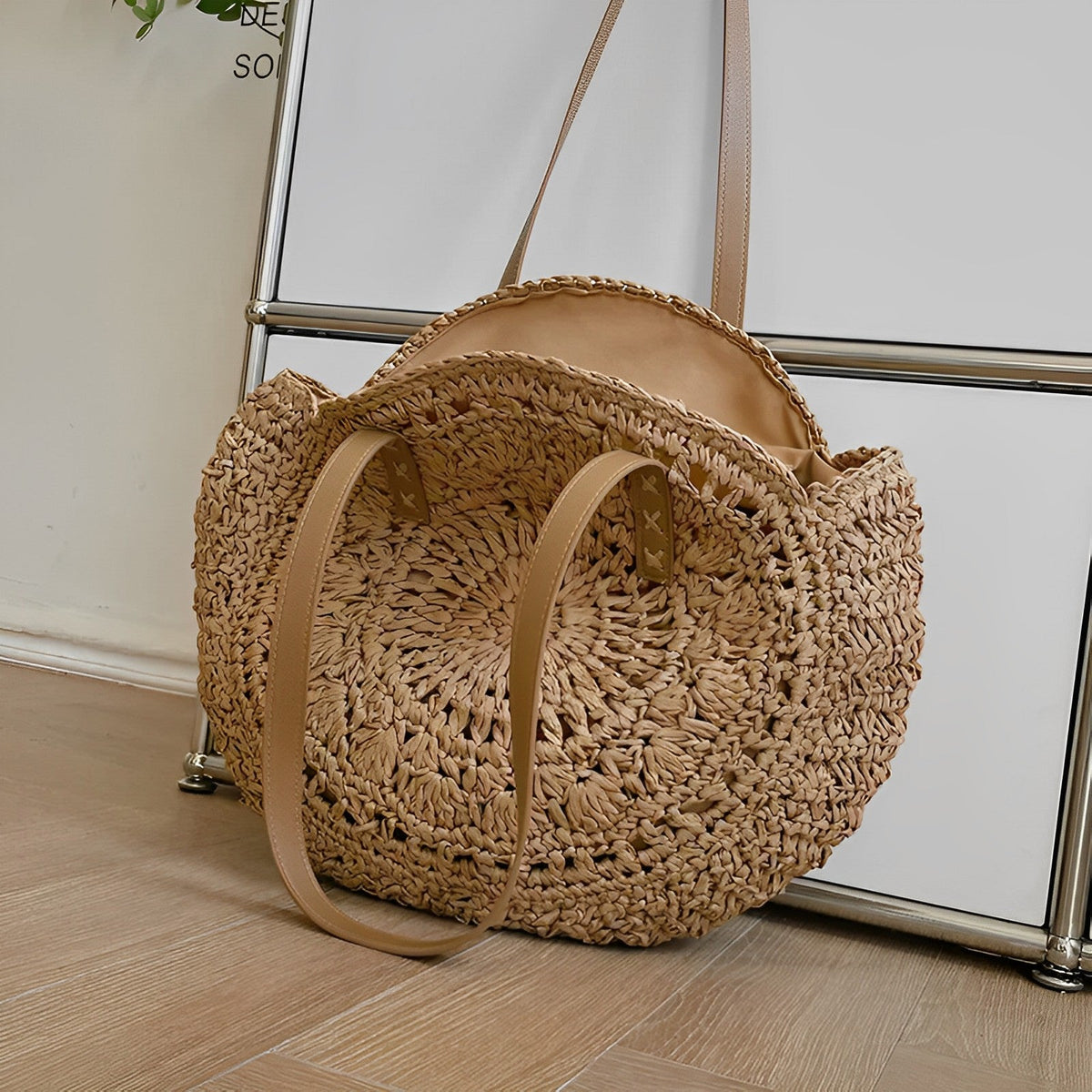 Maxi sac cabas en paille avec finitions simili cuir