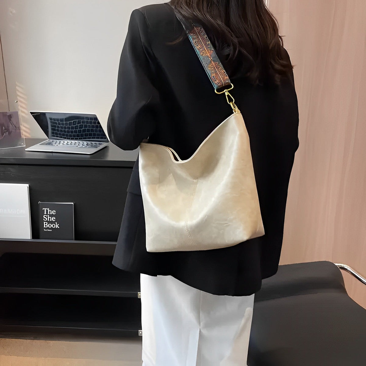 Sac bandoulière en simili cuir à sangle en tissu