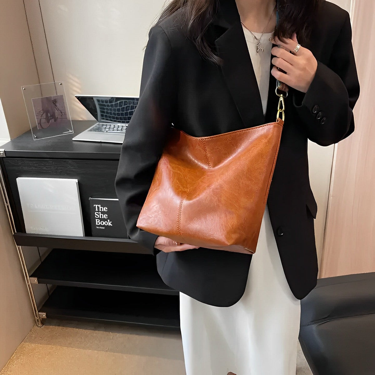 Sac bandoulière en simili cuir à sangle en tissu
