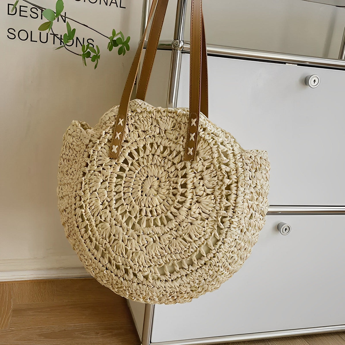 Maxi sac cabas en paille avec finitions simili cuir