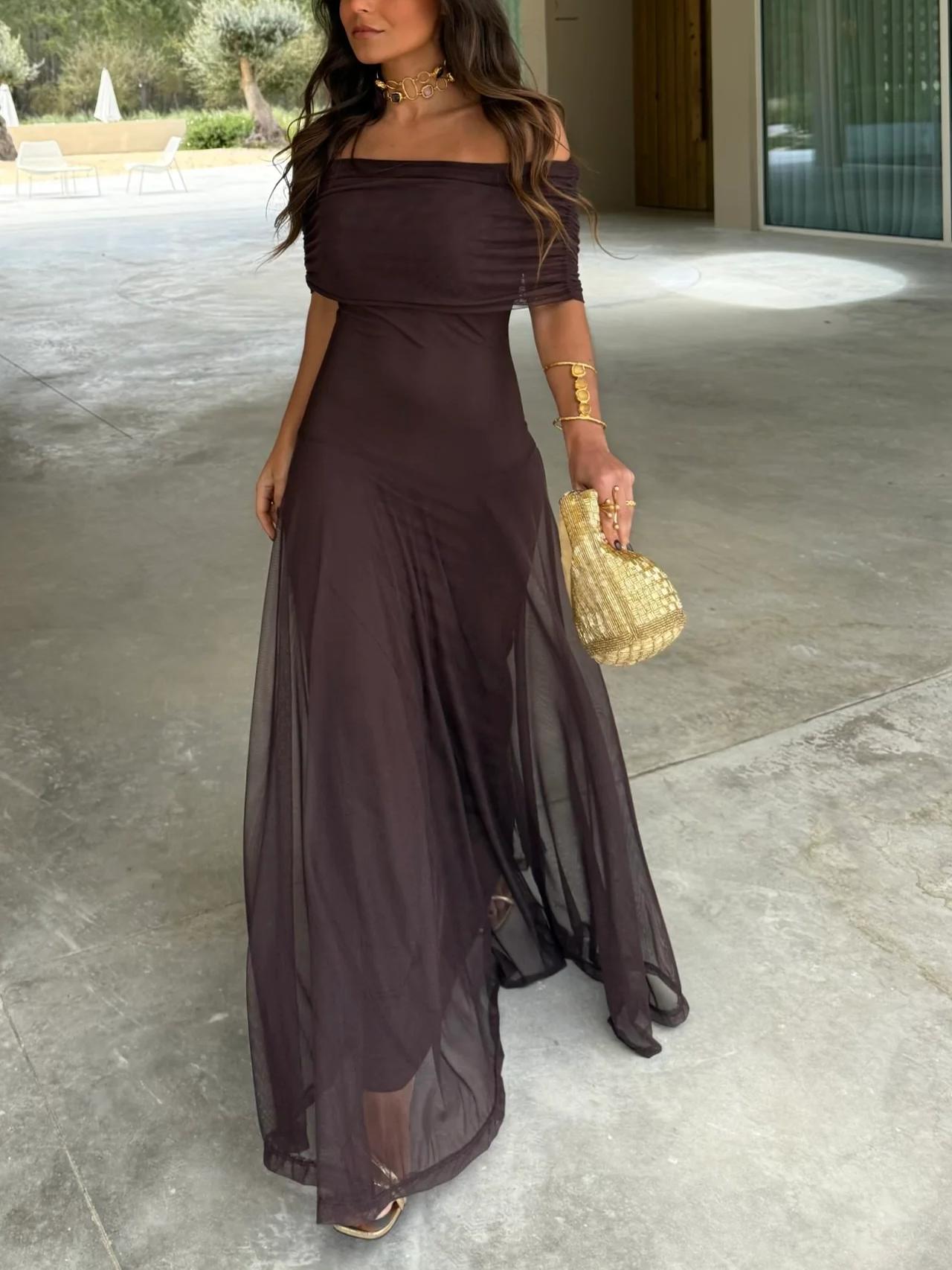 Robe longue élégante de cérémonie pour femme avec superposition en mesh