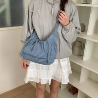 Sac bandoulière à carreaux en nylon
