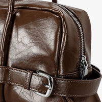 Sac à main brillant à ceinture décorative