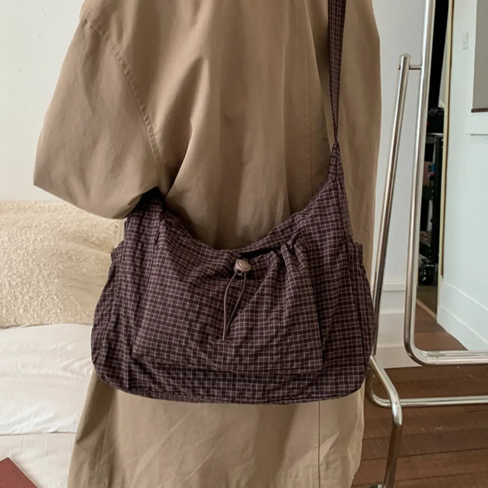Sac bandoulière à carreaux en nylon