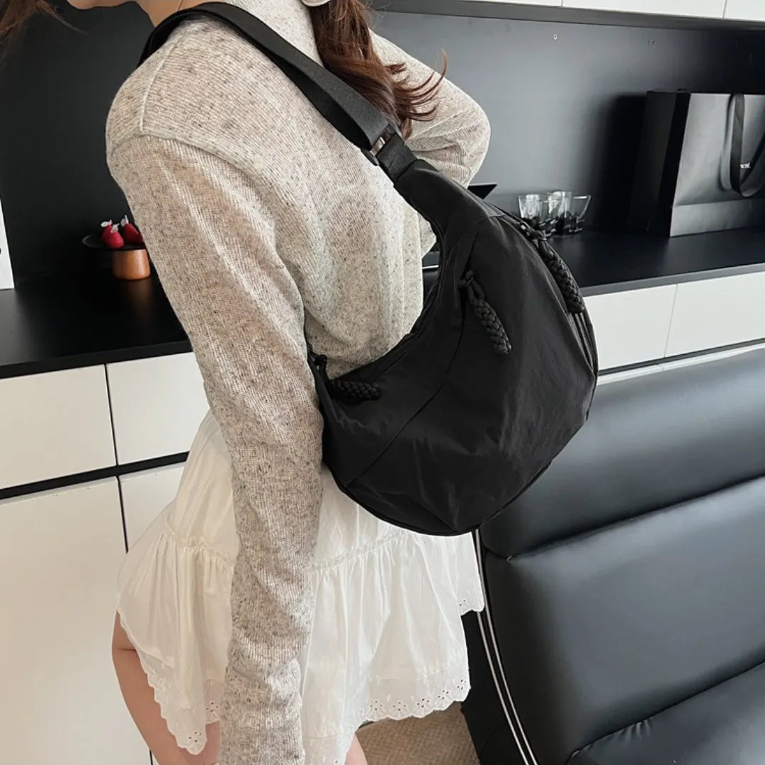 Sac bandoulière plat en nylon déperlant