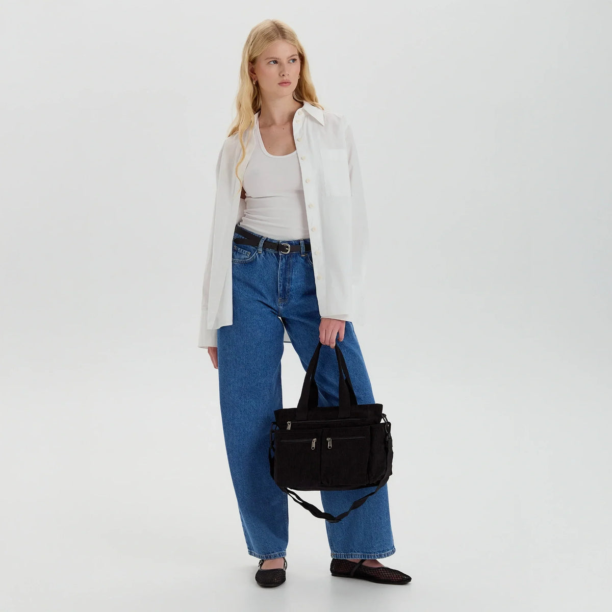 Sac bandoulière en velours côtelé à poches zippées