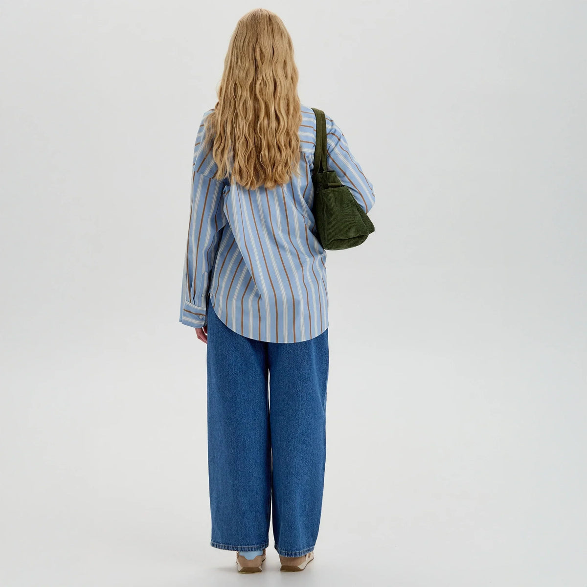 Sac bandoulière en velours côtelé à poches zippées