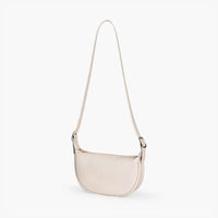 Sac demi-lune porté épaule en simili cuir lisse