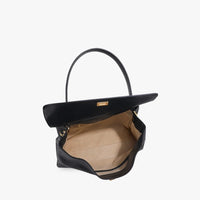 Sac à main en cuir véritable à rabat et fermoir doré