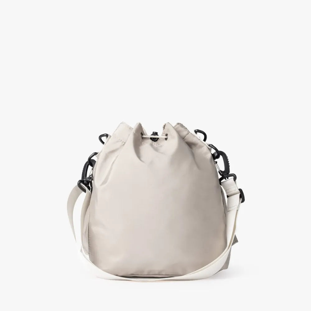 Sac seau bandoulière en nylon à cordon