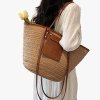 Sac cabas tressé en paille à double anse