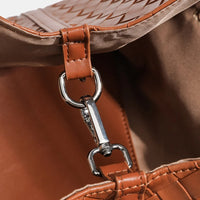Sac cabas tressé en simili cuir avec pochette